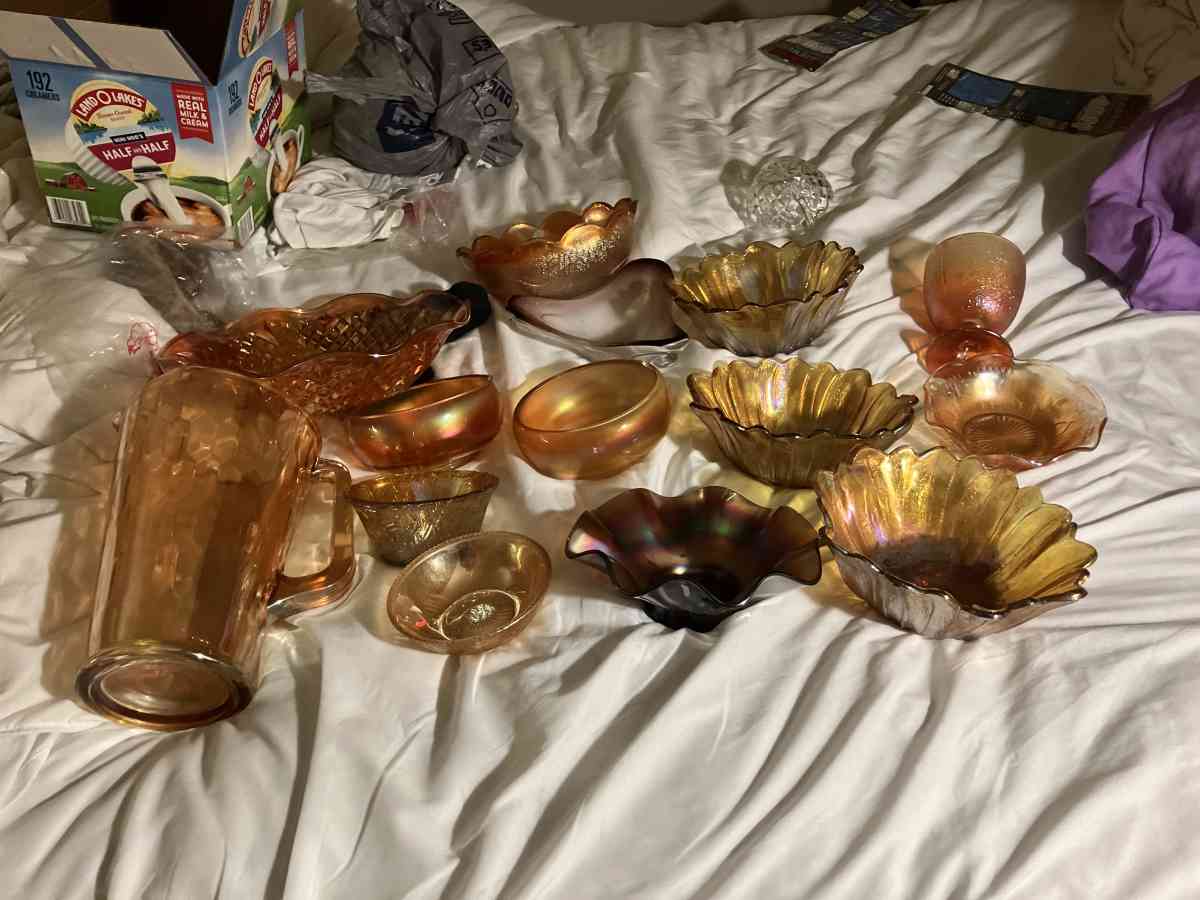 100 pieces of carnival glass Fenton and le smith 500 bucks