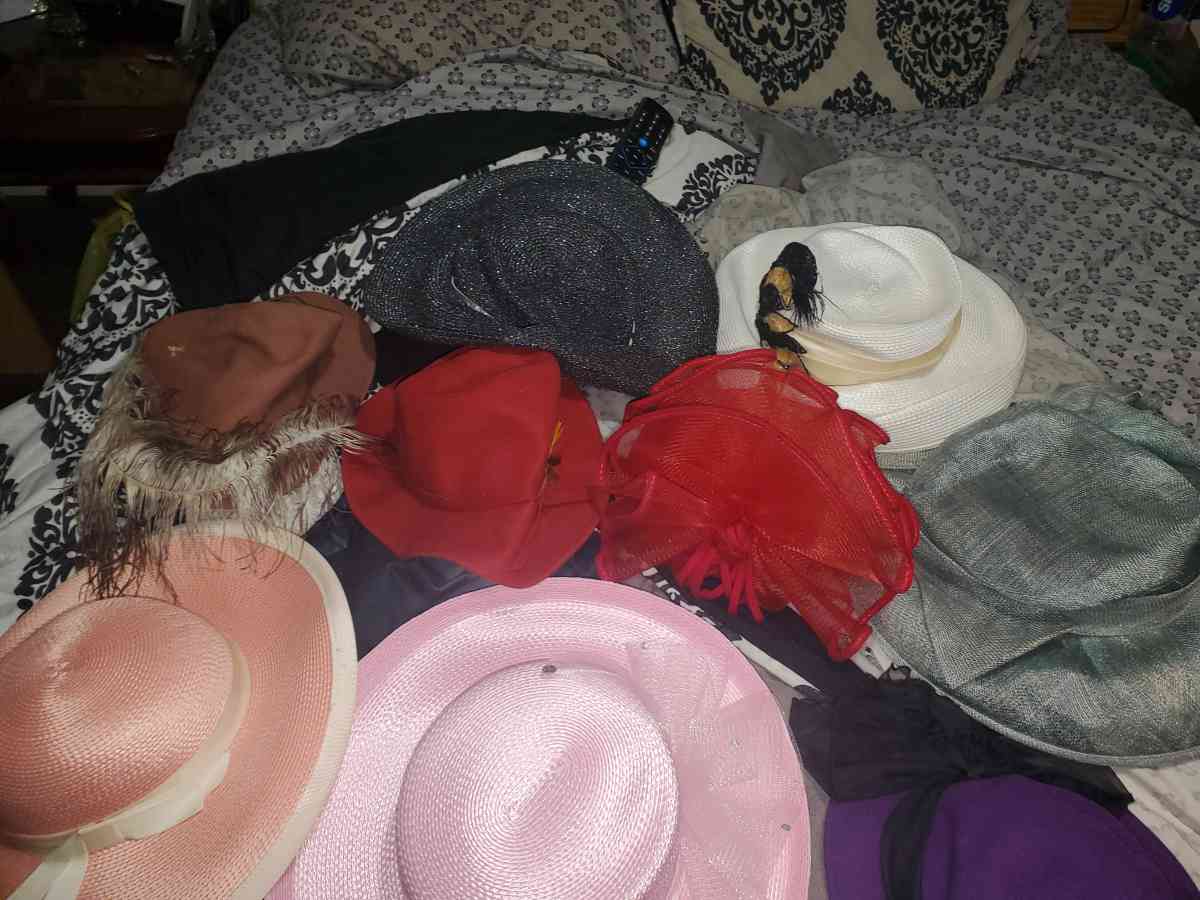 ladies darby hats