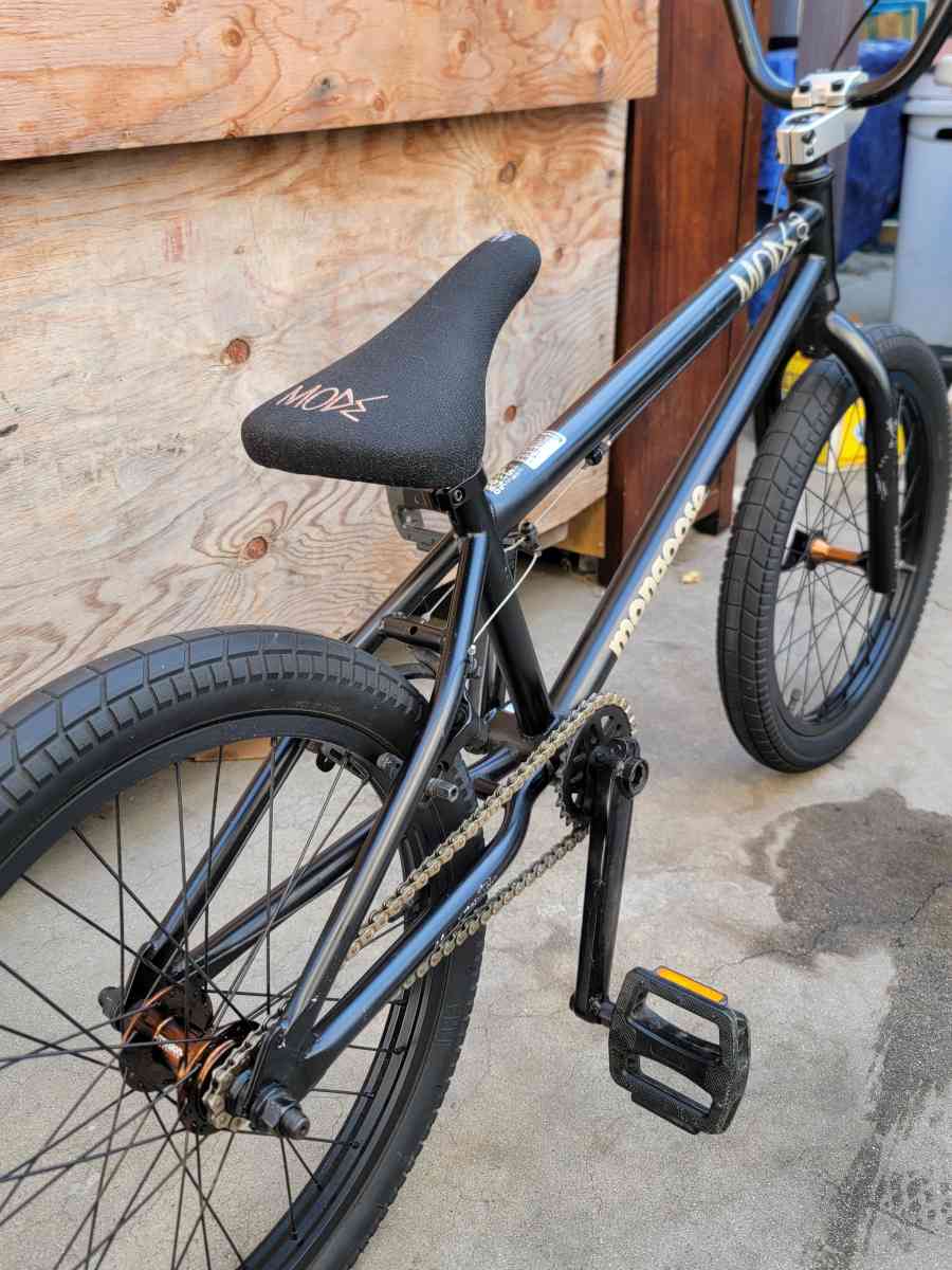 mongoose bmx