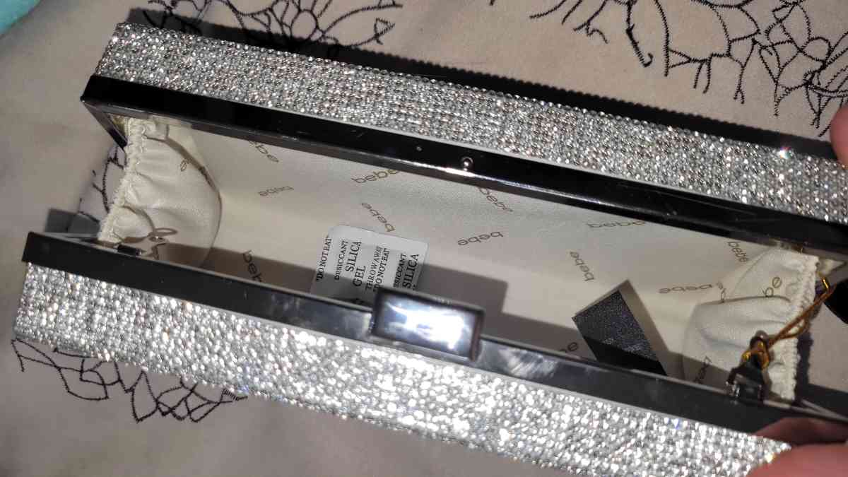 brand new with tags bebe clutch