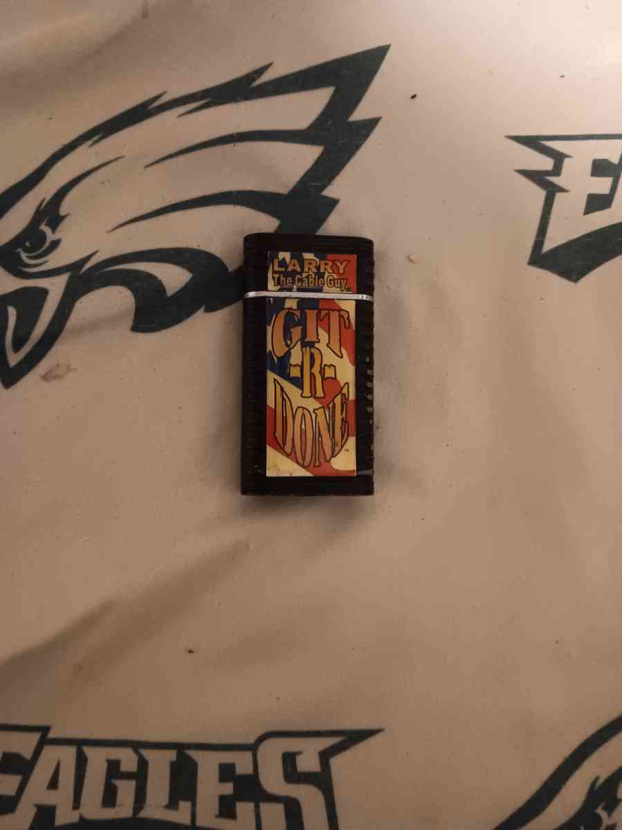 Larry the cable guy git r done lighter from 2005