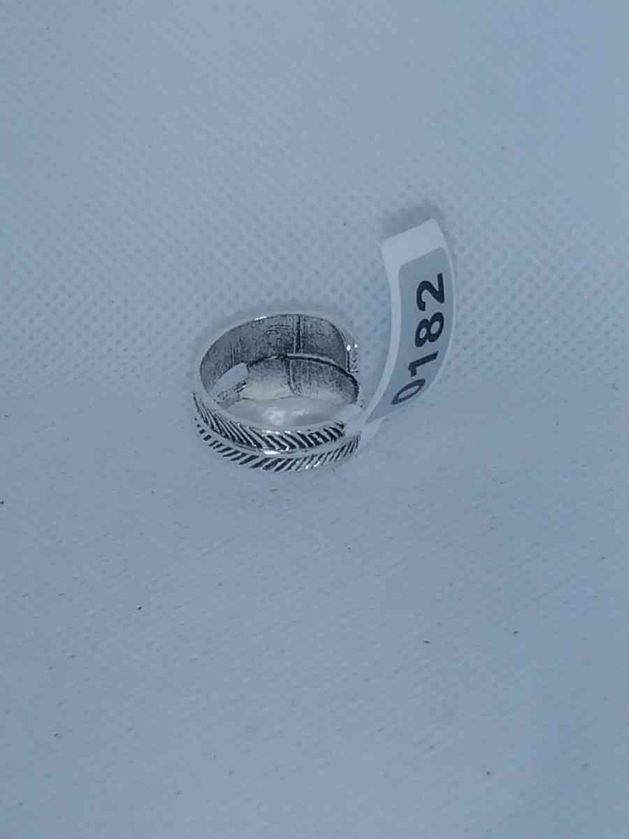 Large Feather Ring