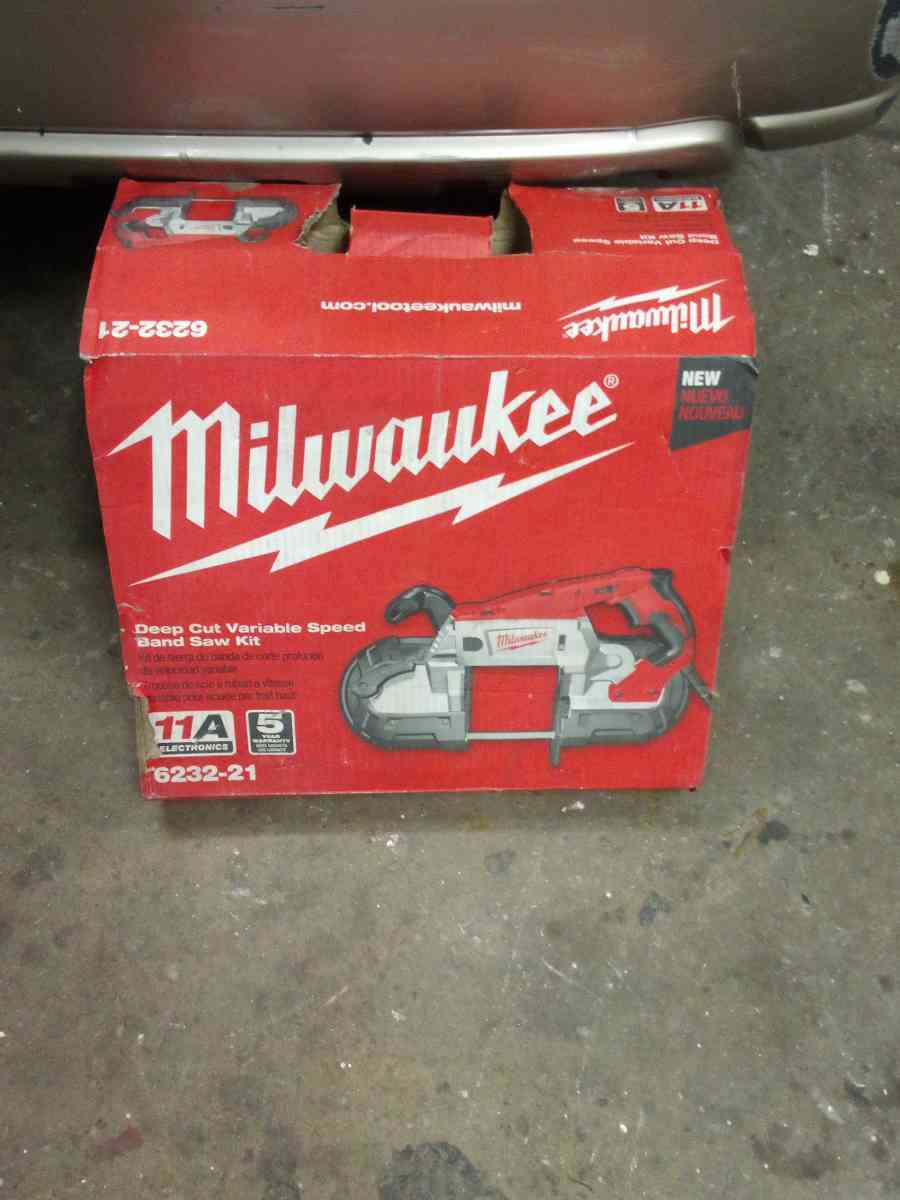 Milwaukee 11A Deep Cut Band Saw  3 Band saw blades