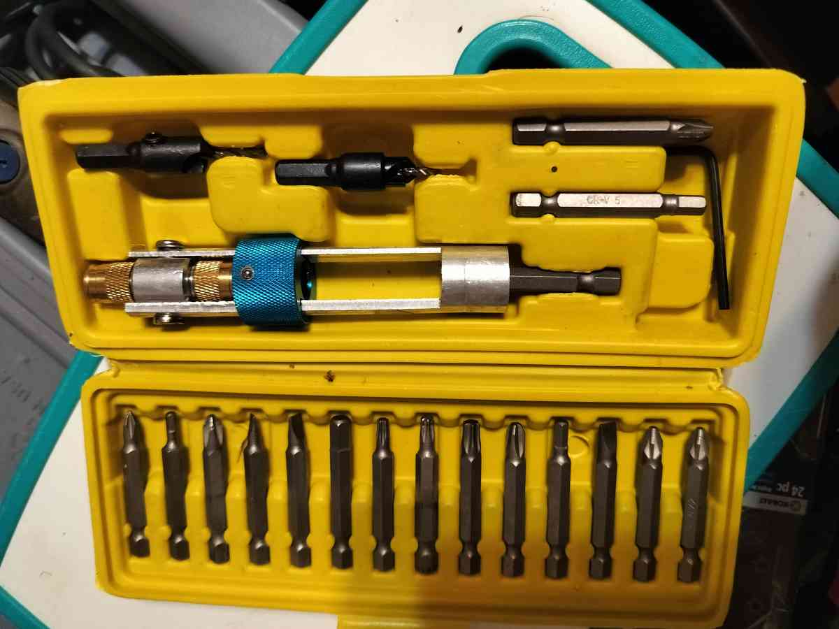 40 for all 3 bit sets