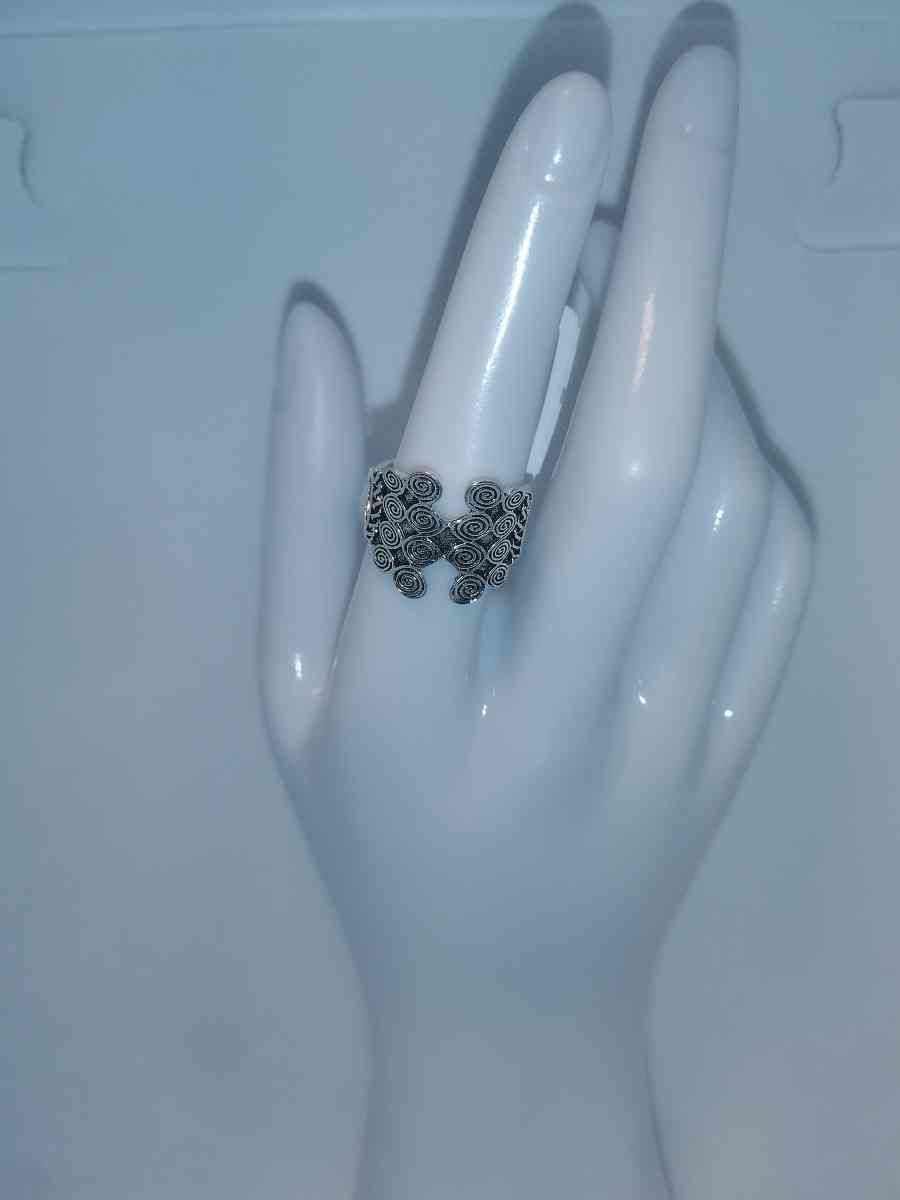 Swirly Bohemian Style Ring