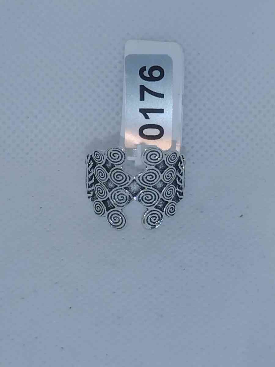Swirly Bohemian Style Ring