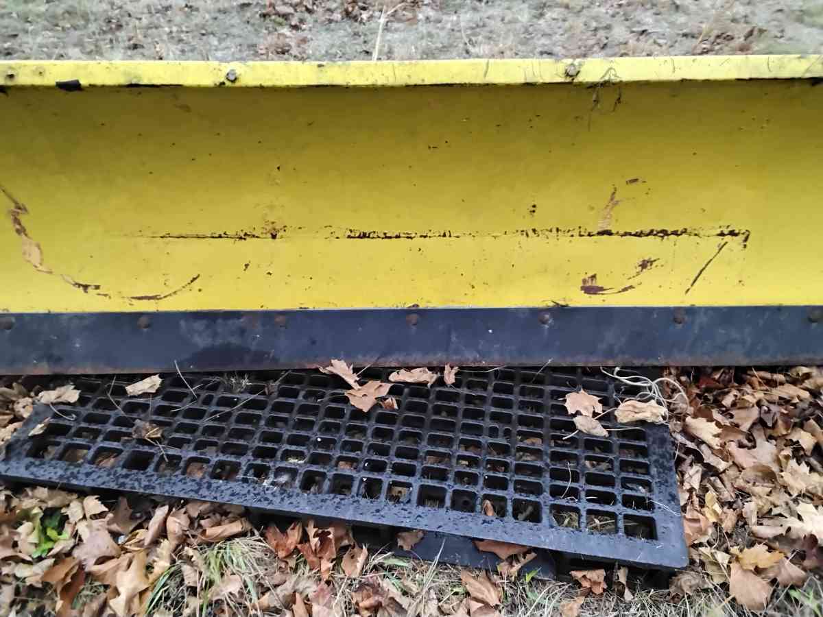 Nice Heavy Duty Myers Snowplow with 4 Springs Like New