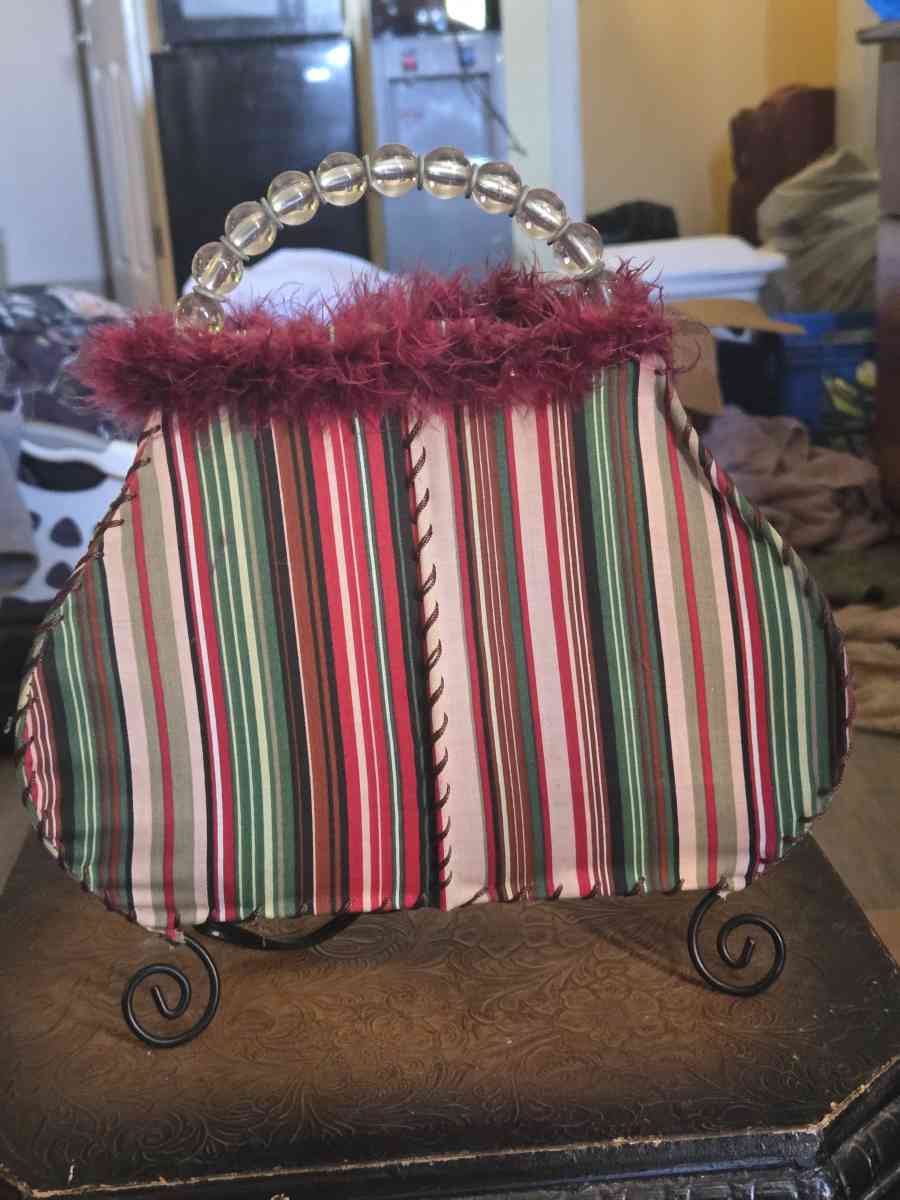 Red Feather Trim Acrylic Tassels Purse Shape with Beaded Han