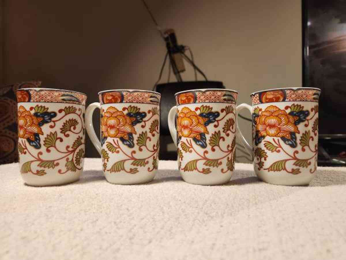 Vintage porcelain mugs
