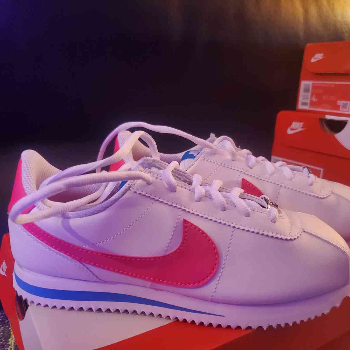 rare nike cortez