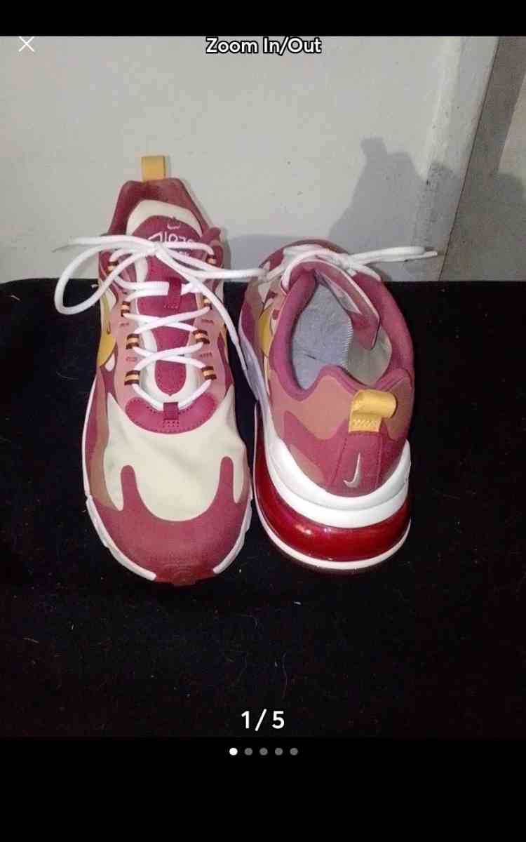 Womans Nike brown white n yellow shoes