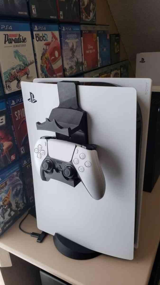 ps5 with 2 controllers
