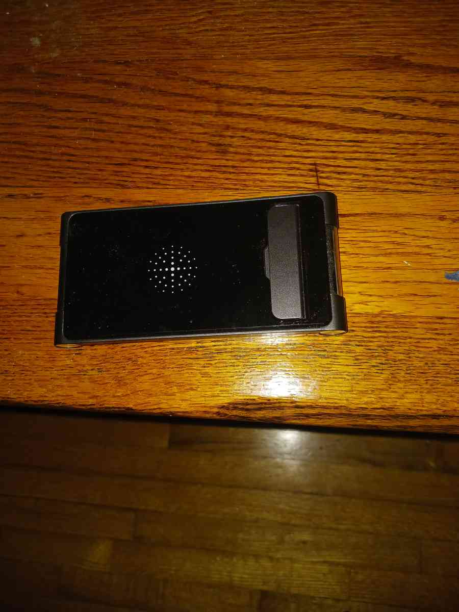 PASSPORT  WIRELESS CHARGING STATION