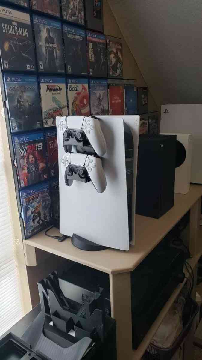 ps5 with 2 controllers