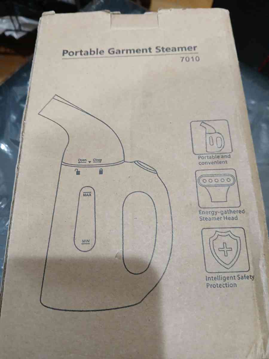 Portable Garment Steamer