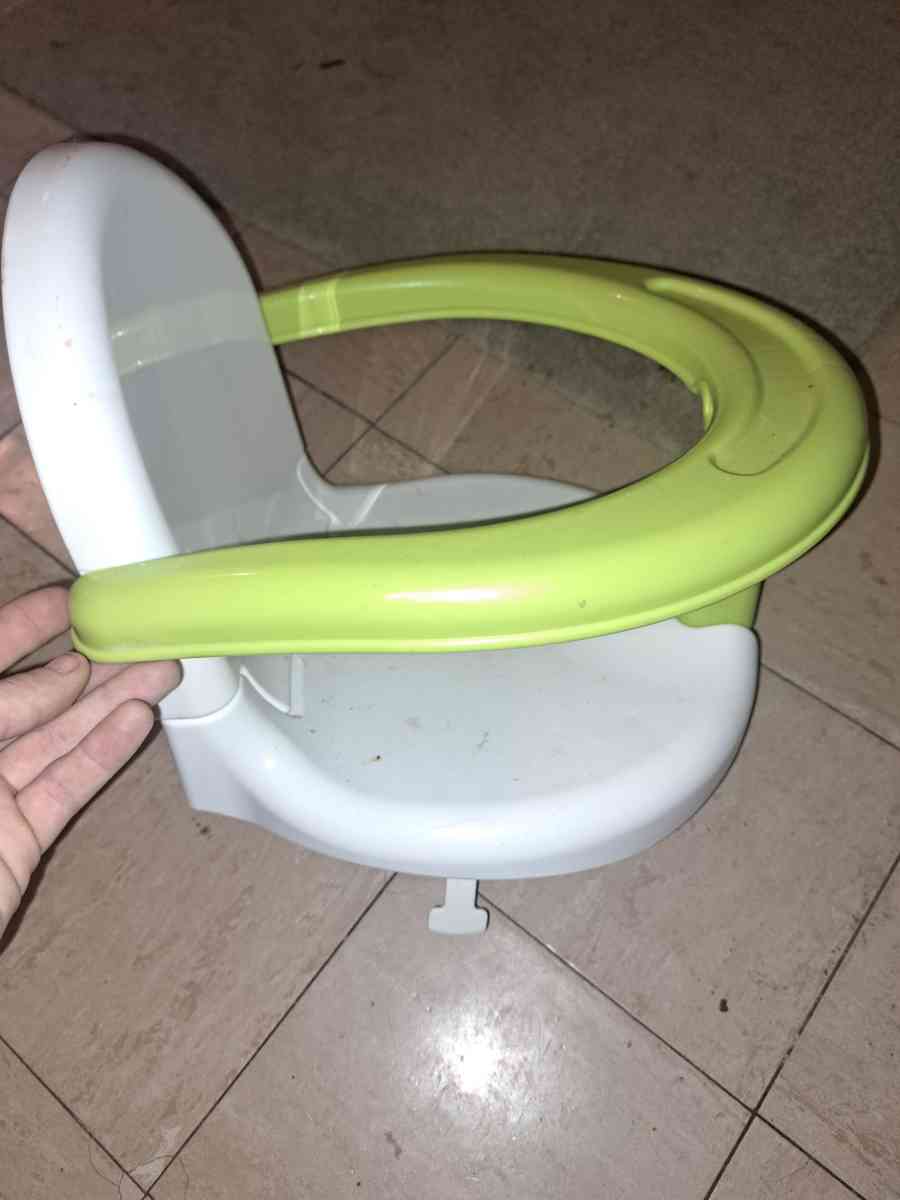 Bath chair and Car seat