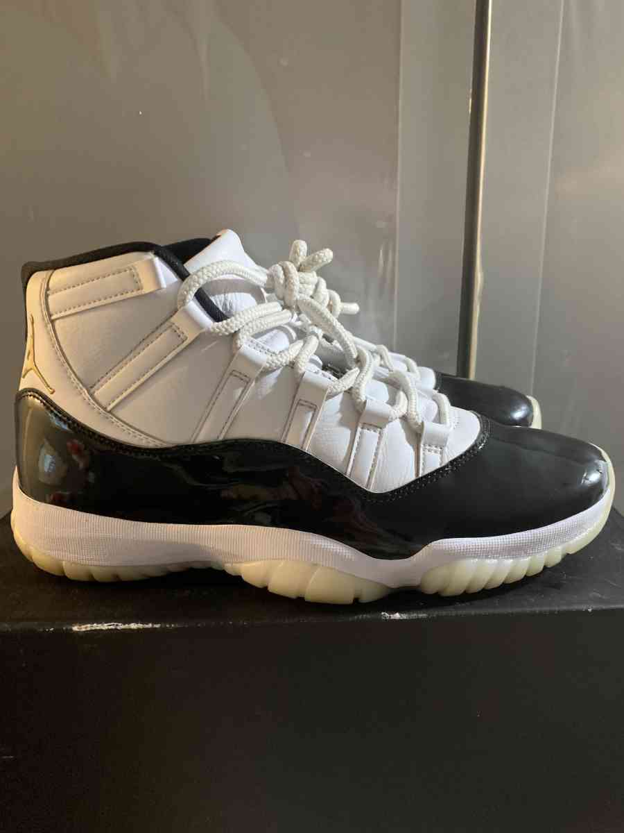 Jordan 11s