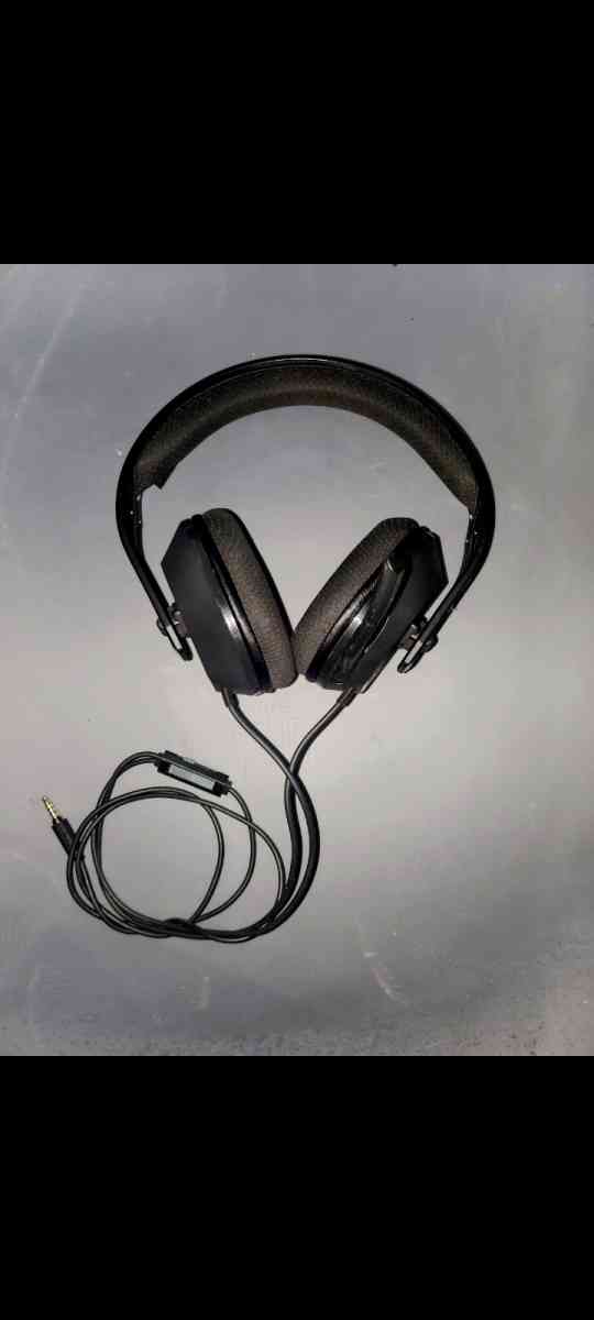 Xbox one series x s hard drive Headset And HDMI cords