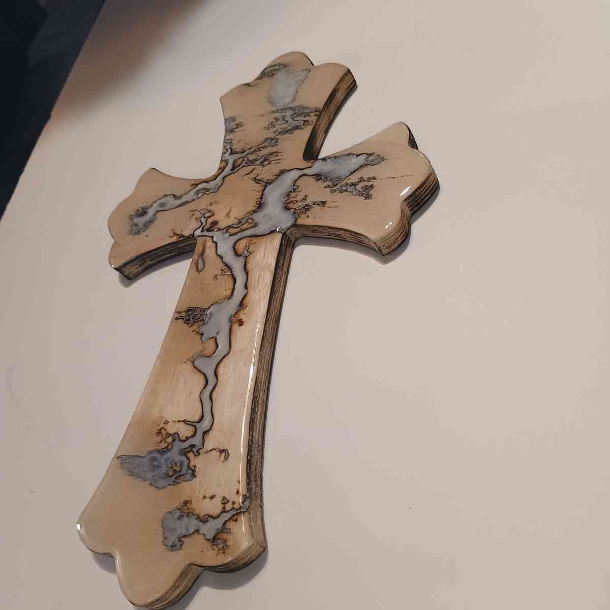 Lichtenburg Art Wall Mounted Wall Hanging Cross Crucifix Epo
