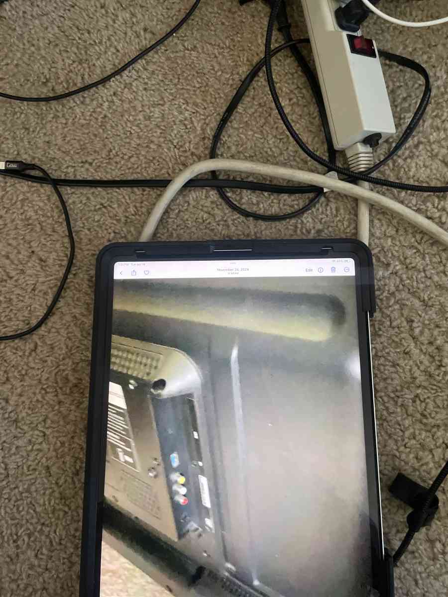 32 inch insignia Smart TV