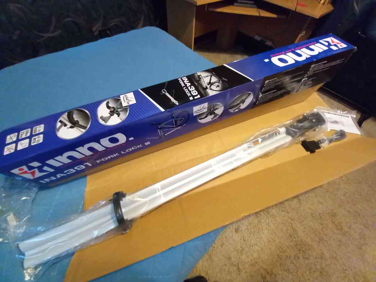 INNO  Fork Lock 3  NEW Universal Roof Mount Bike Rack