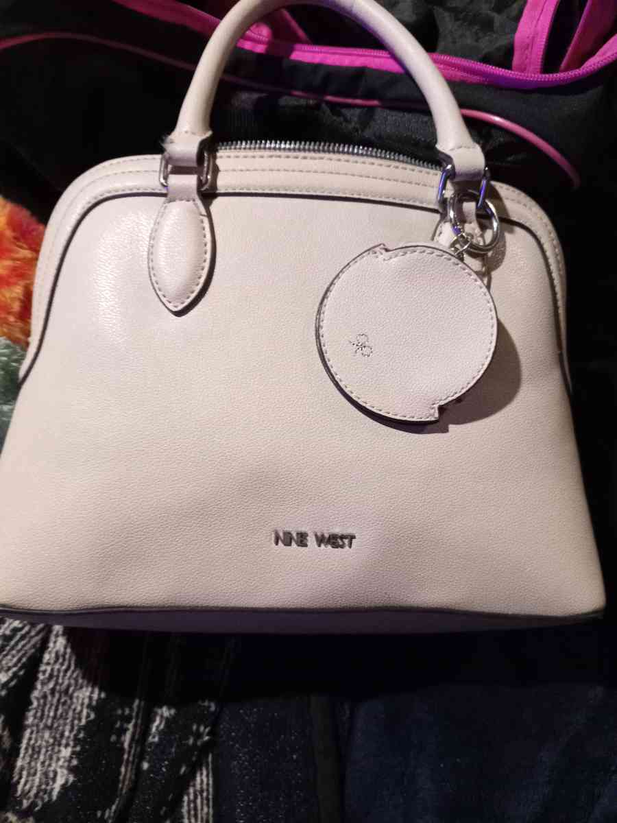 nine West hand bag