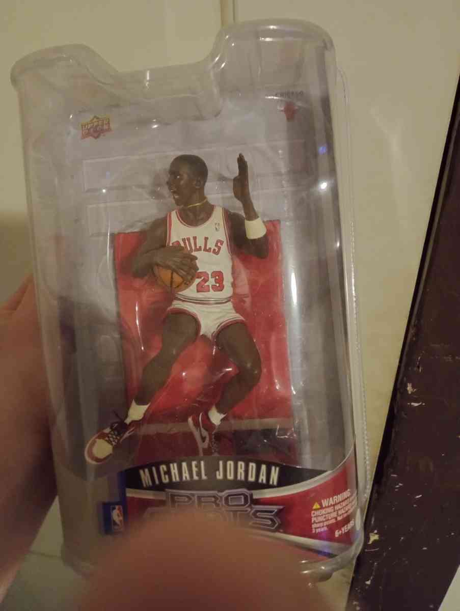 rare upper deck pro shots Jordan 2 figure complete in box