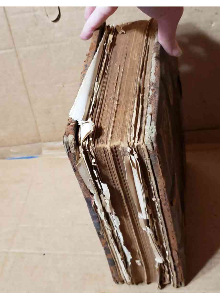 1870 Holy Bible Old  New Testaments Large Antique