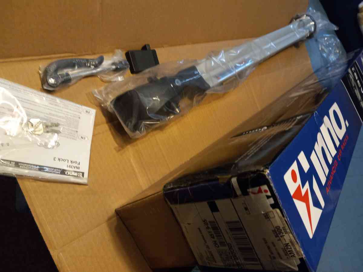 INNO  Fork Lock 3  NEW Universal Roof Mount Bike Rack
