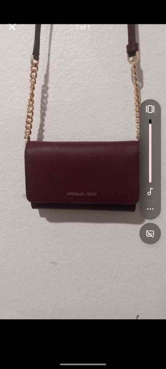 mk purse waver 7 n 1 wand 24inch Figaro chain