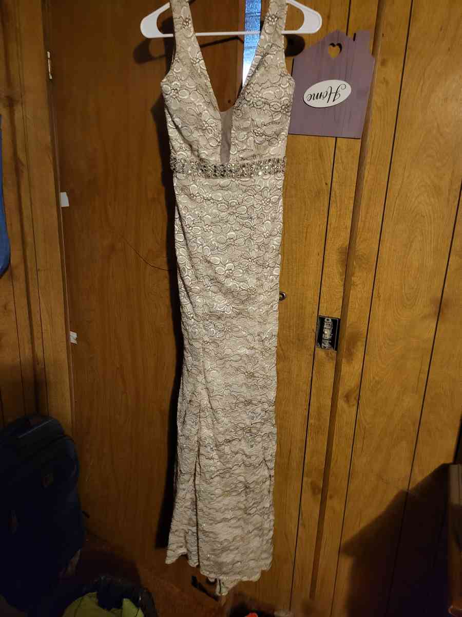 womens dress size 2