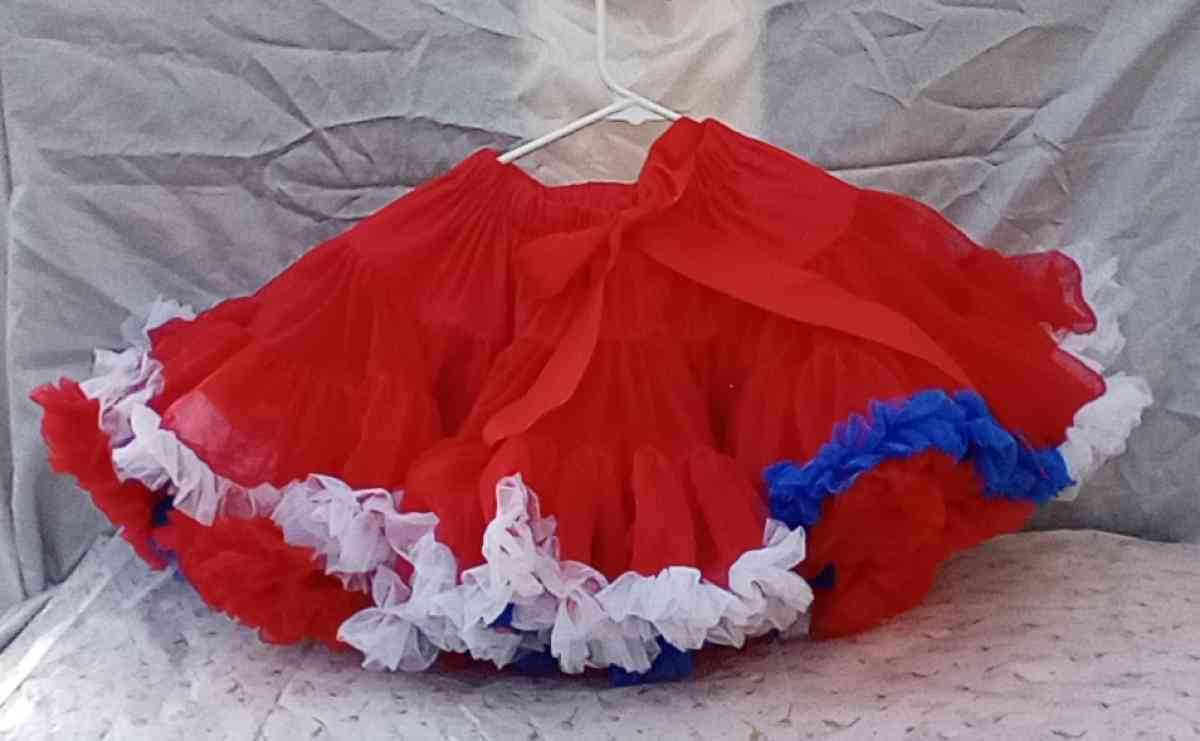 6yrs Red White Blue TuTu Pettiskirt EUC Bow Cinches Waist
