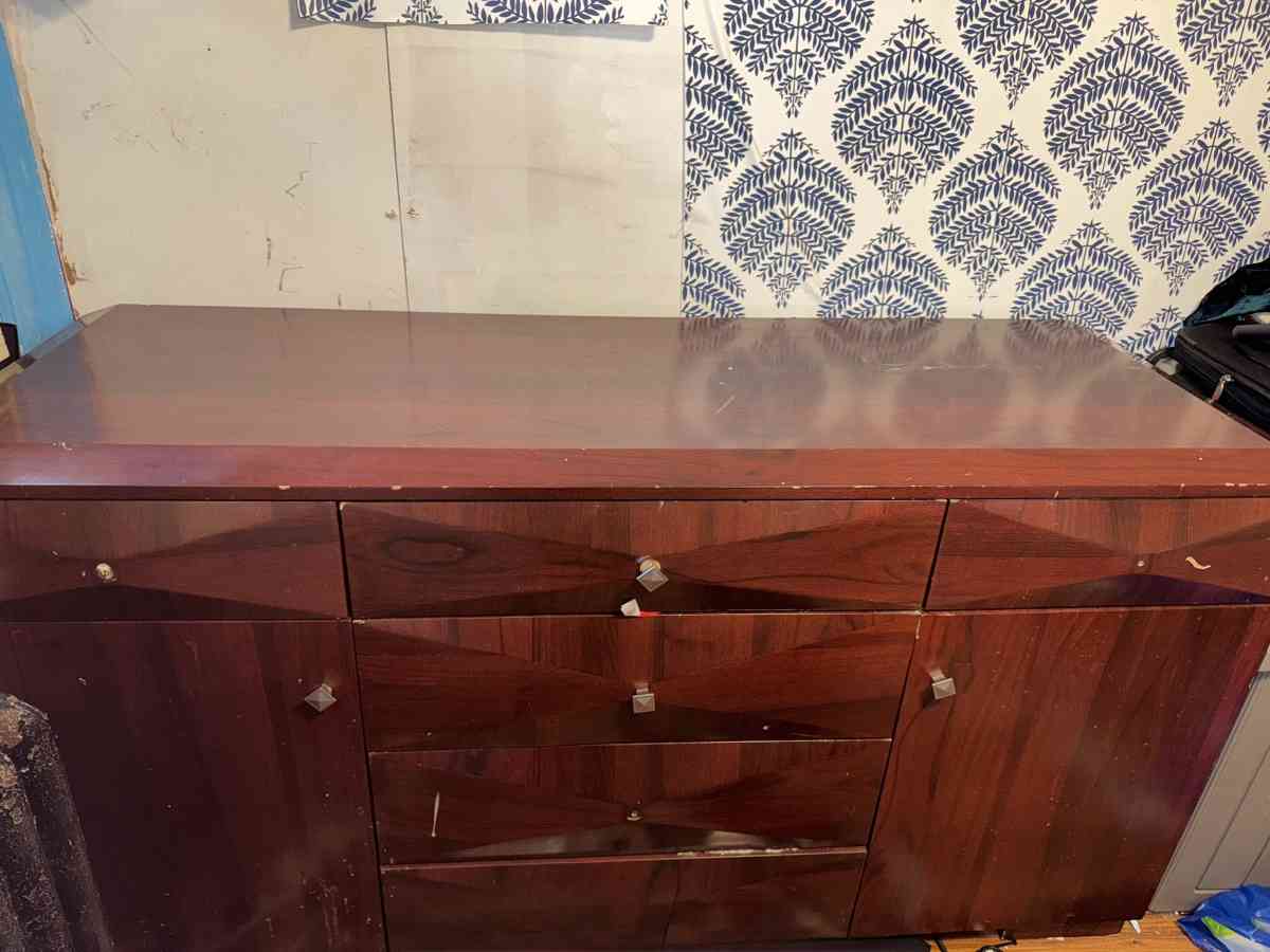 2Wood dresser set