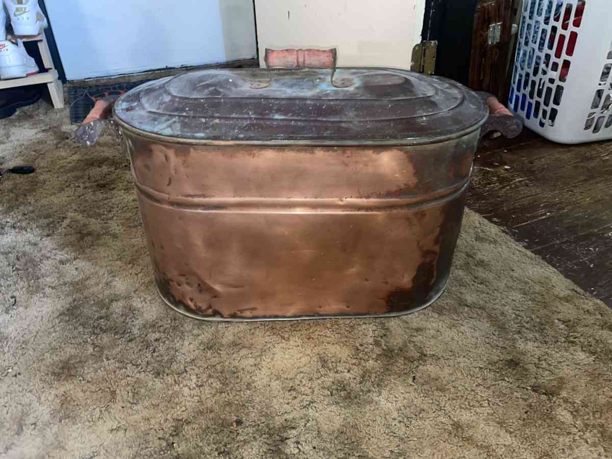 antinque copper boiler basin tub