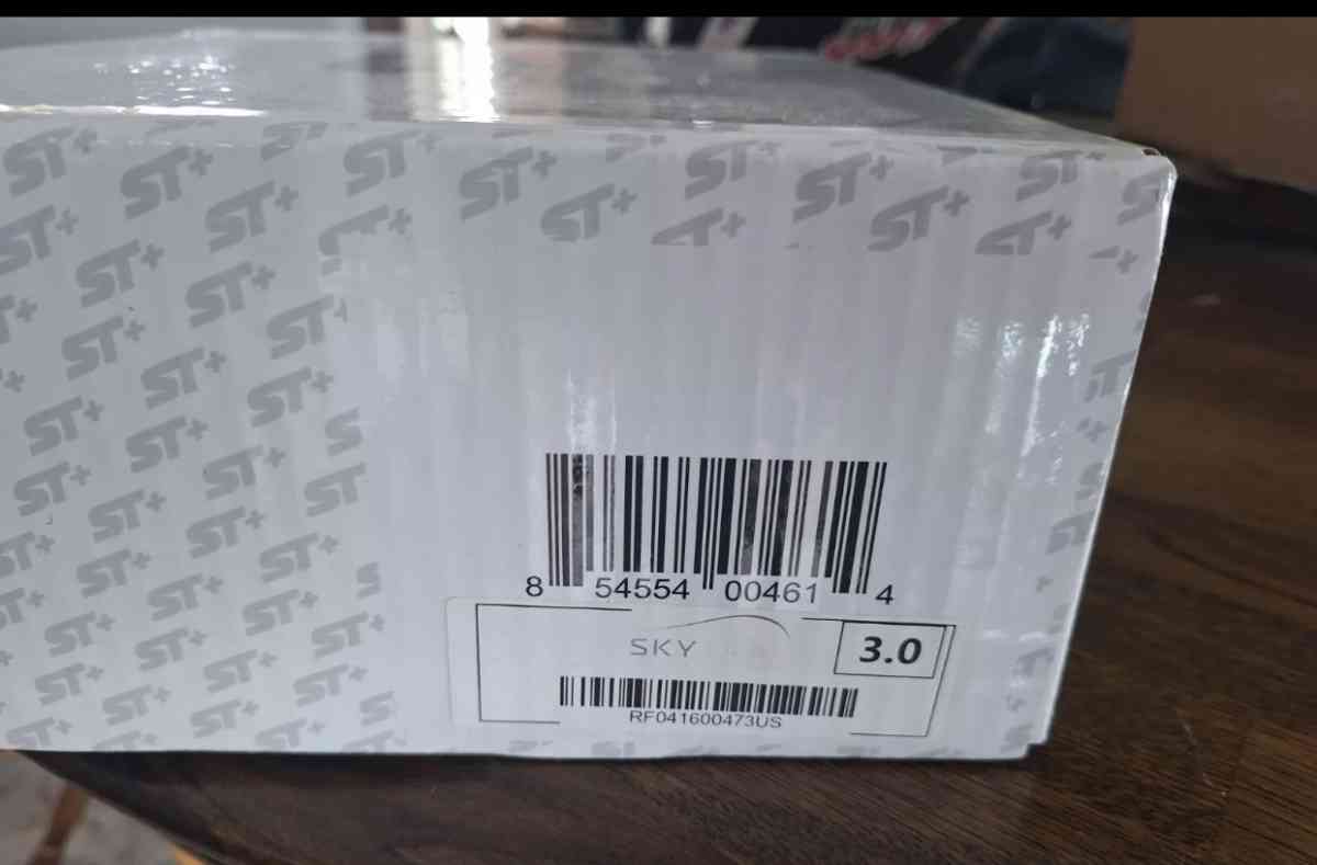 SkyTrak Plus Golf Simulator