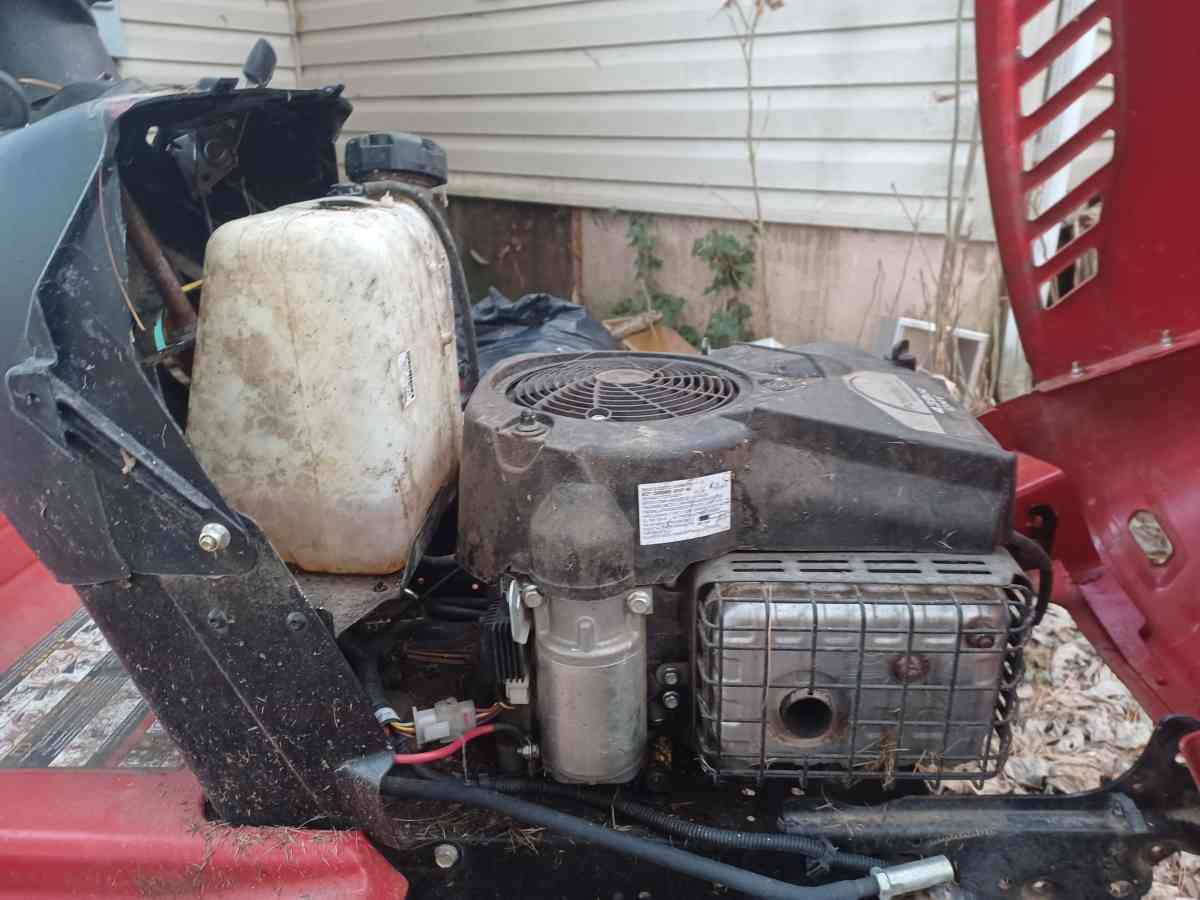 YardMachine Riding Lawnmower