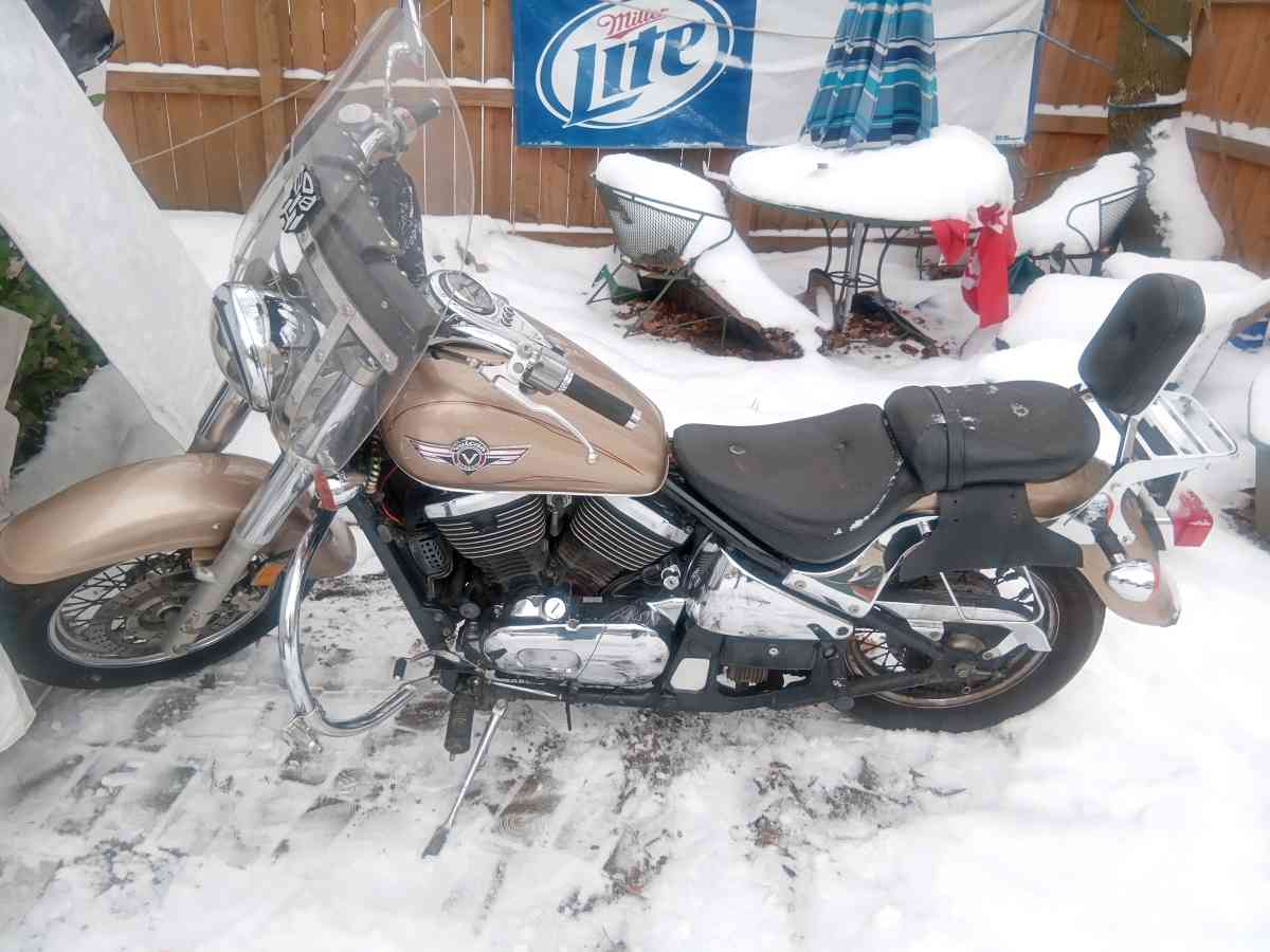 2005 Vulcan 800 Kawasaki motorcycle