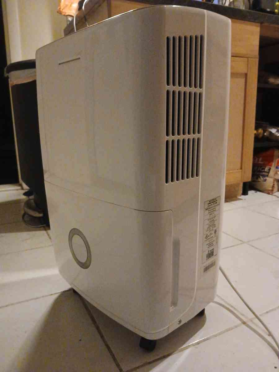Frigidaire 70 pint Dehumidifier