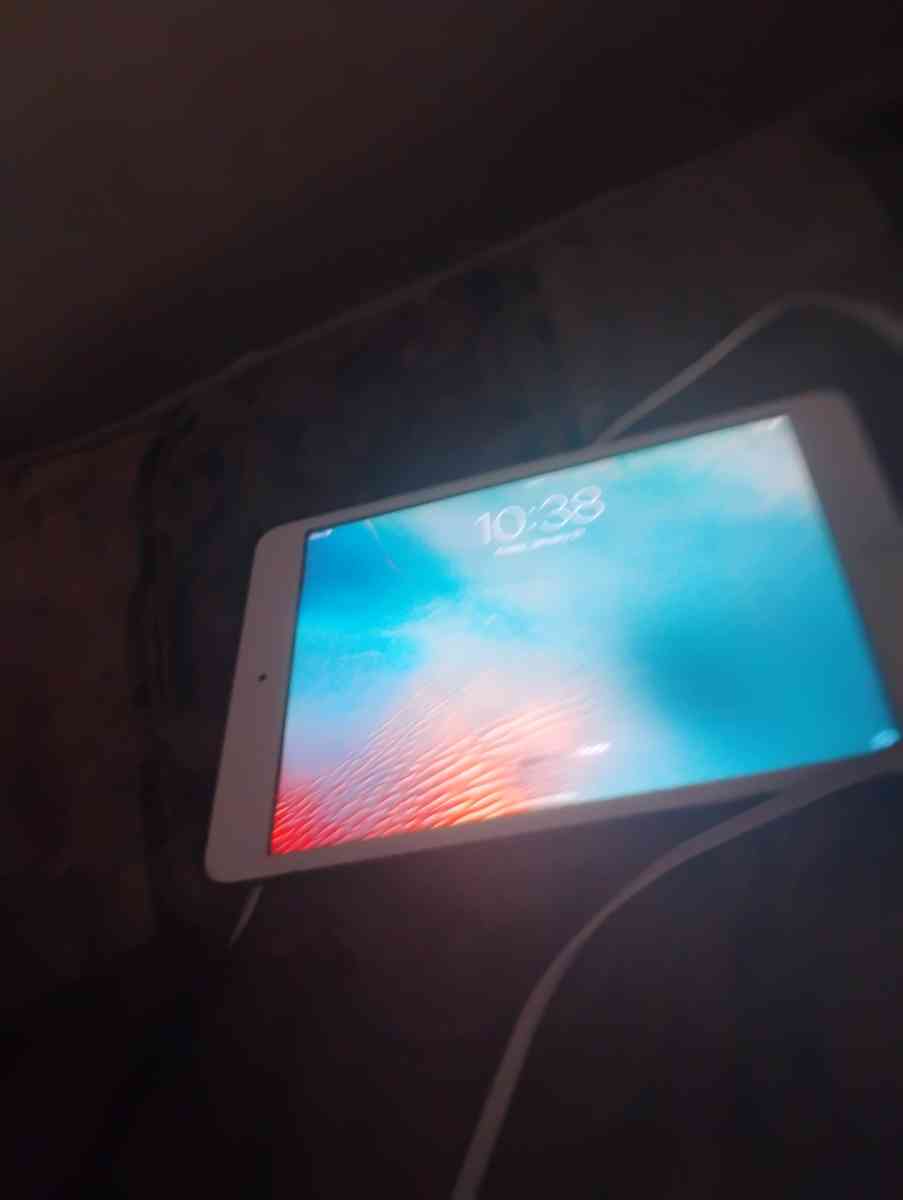 Apple iPad mini 2 second generation