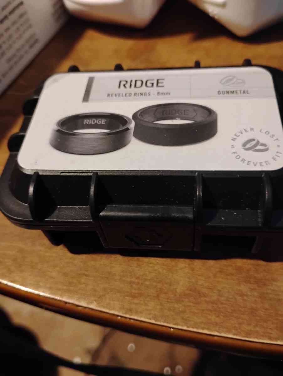 A set of mens rings size 8