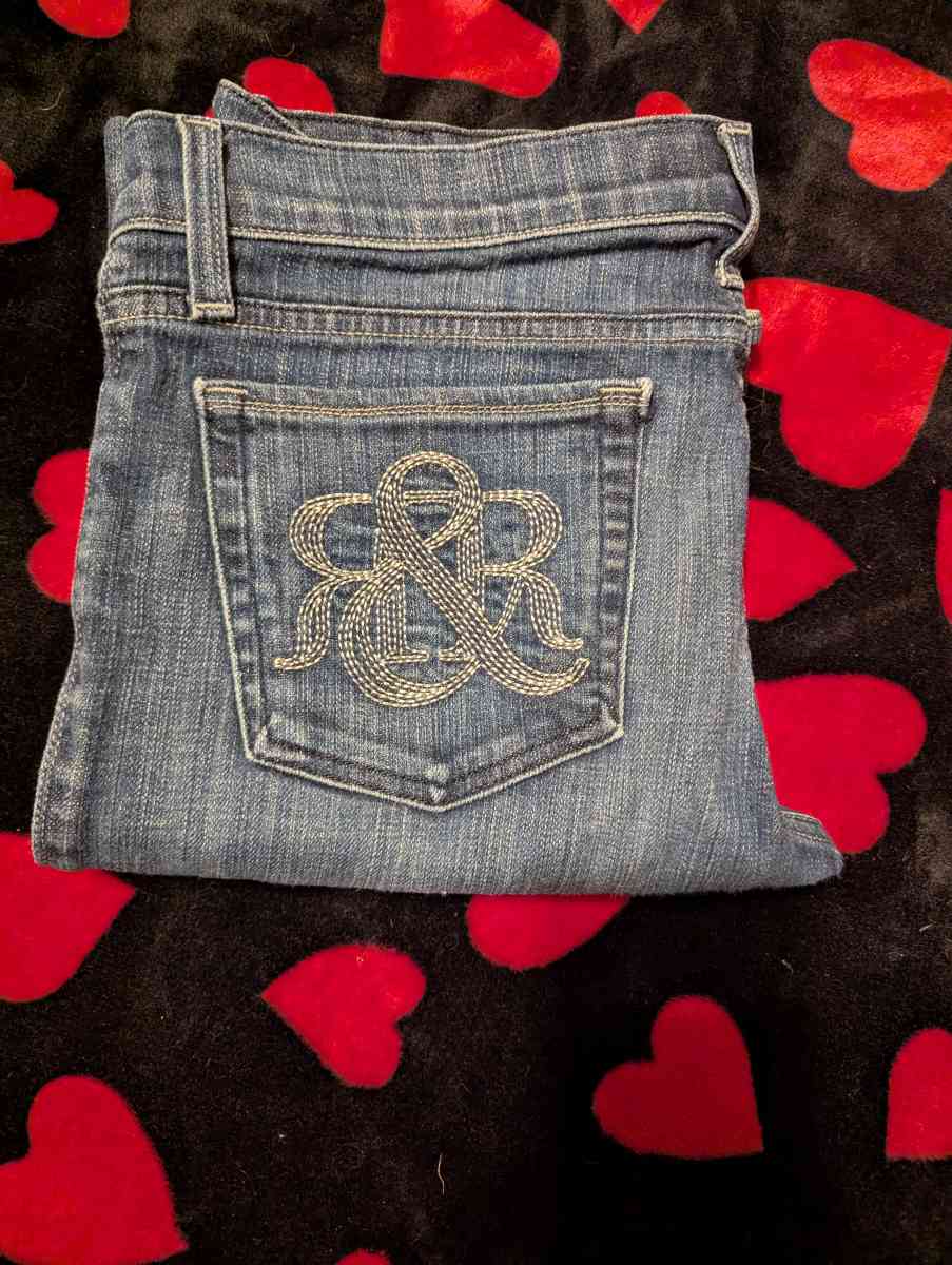 Rock and Republic blue jeans
