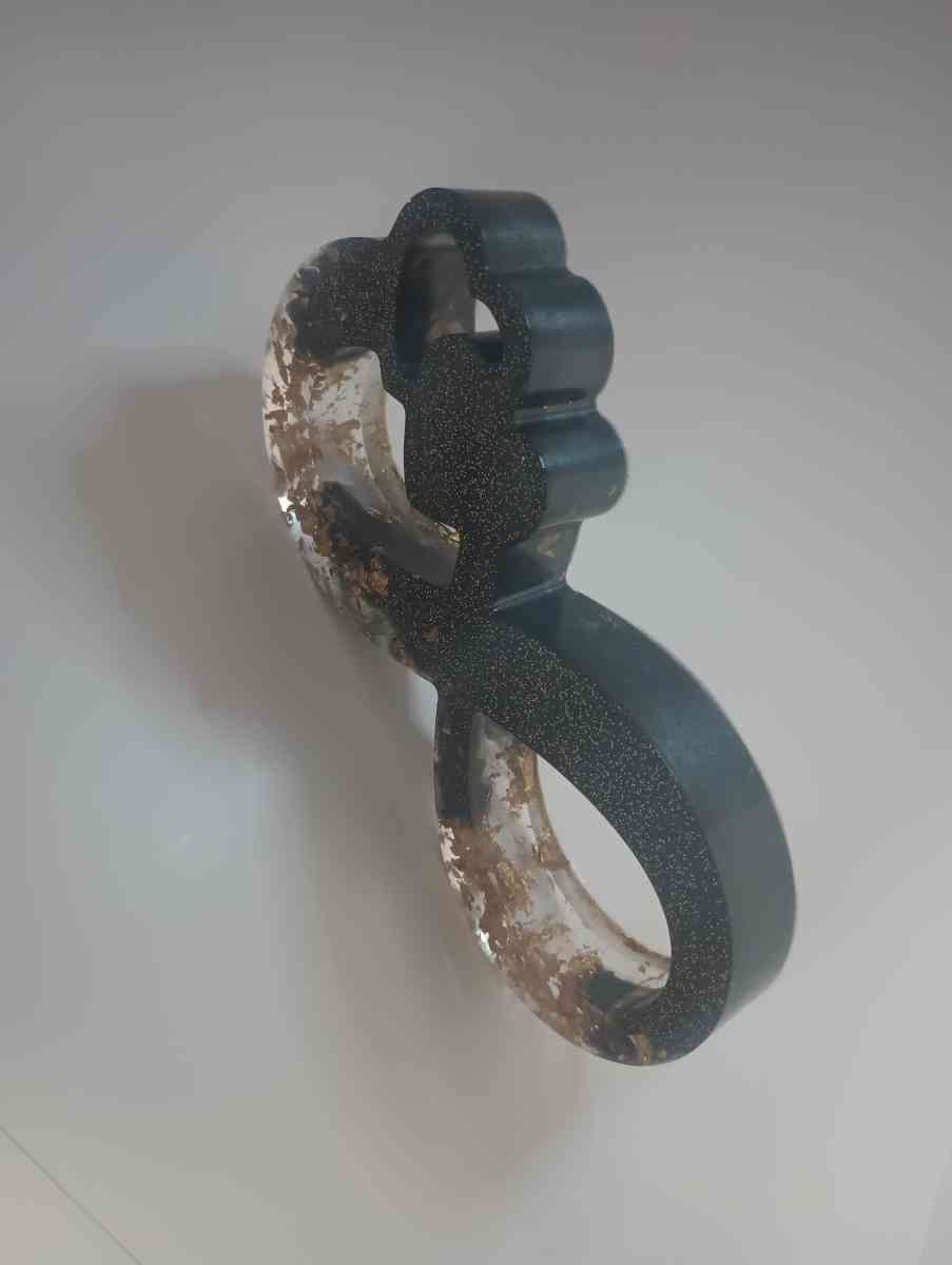 Handmade epoxy resin infinity piece
