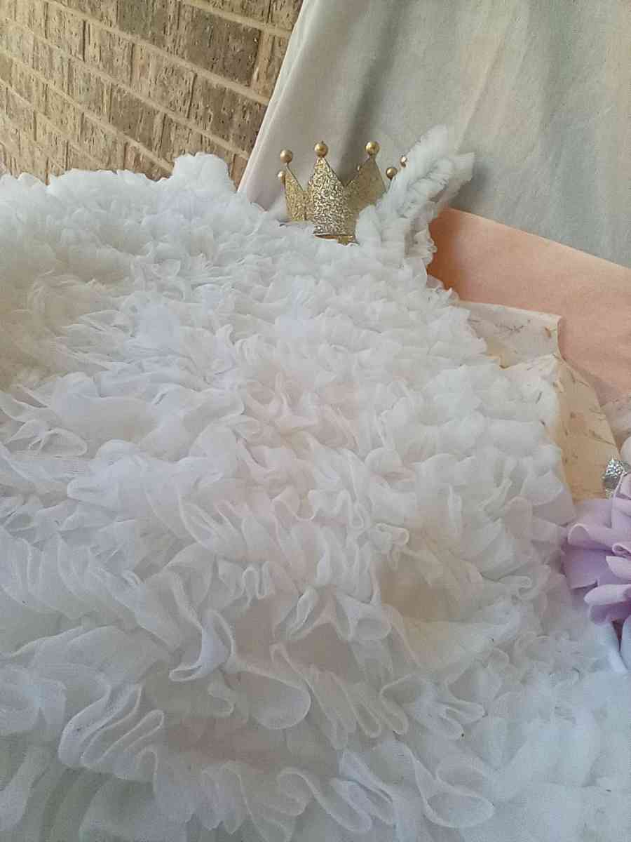 White Dance Wear Tank Ruffles EUC