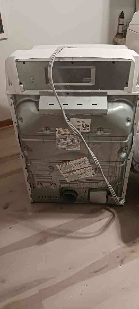 Electric GE dryer Maytag Washer