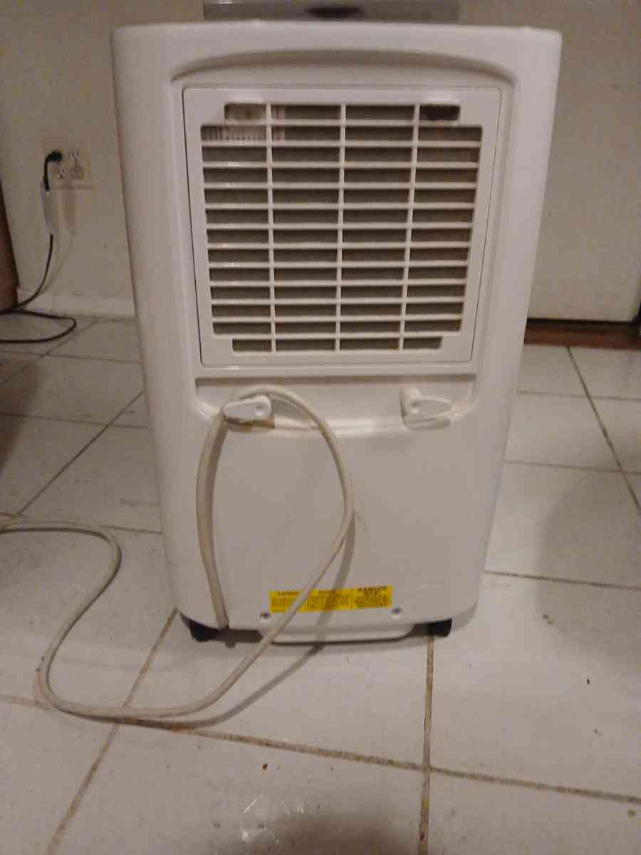 Frigidaire 70 pint Dehumidifier