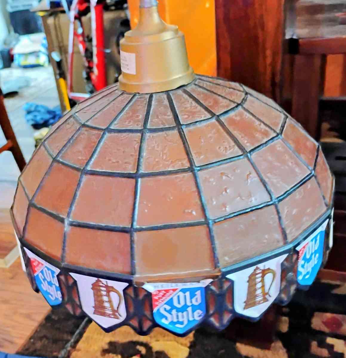 g Heileman Brewing Co light