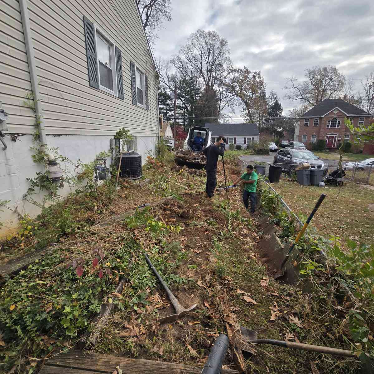 LANDSCAPING  ROMODELING  AND CONSTRUCTION AVAILABLE