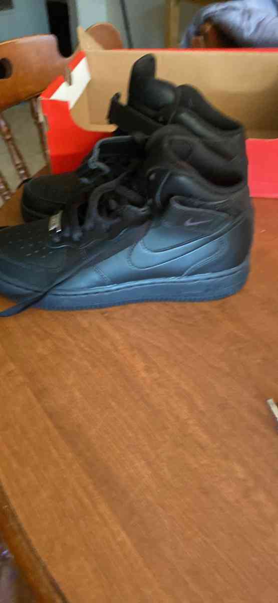 black Air Force brand new