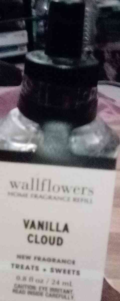 ALL DIFFERENT FRAGRANCE WALL FR