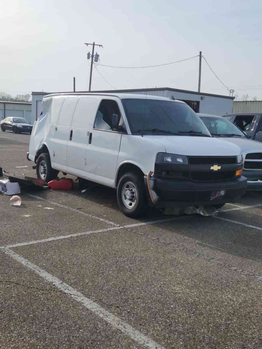 2018 Chevy Express Van 2500